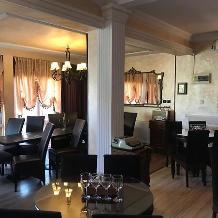 Sport Residence Bacau Ngoại thất bức ảnh